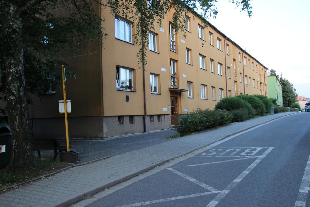 Homestay Prazdninove - Cely Jen Vas