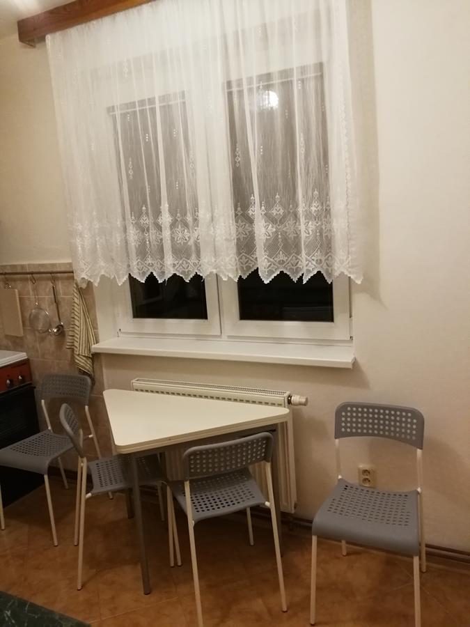 Prazdninove - Cely Jen Vas Litomysl